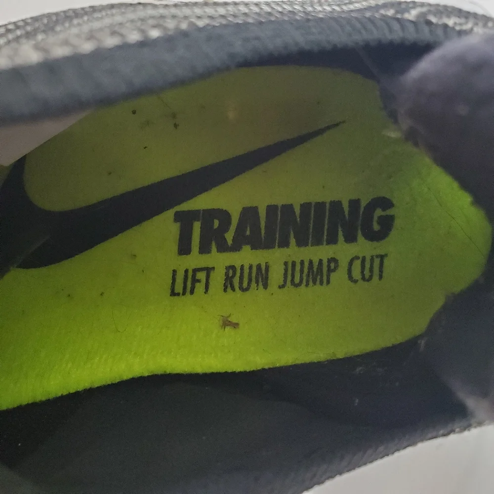 NIKE Metcon DSX Flyknit 2 Running Shoes - Picture 8 of 9